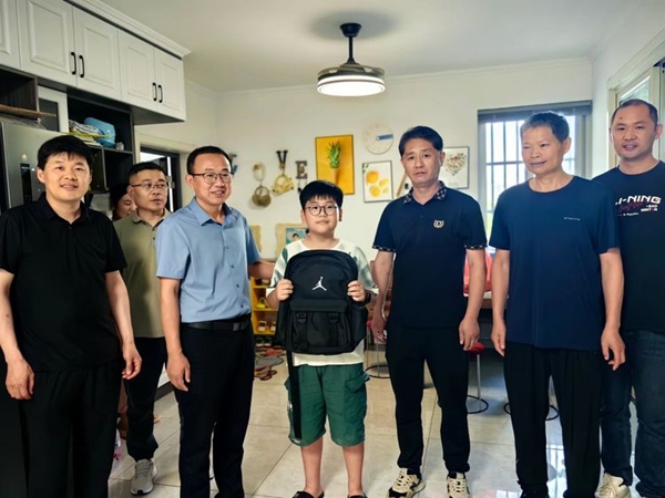 图片2.jpg